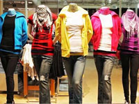 US RETAIL SECTOR FACES TROUBLED TIMES