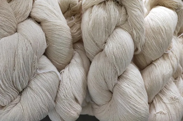 Acute shortage compels Indian mills to import cotton yarn to keep units operational