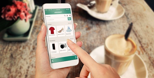 Apparel retailers cautiously optimistic as online sales