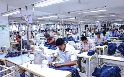 India Labor issues cloud Indias knitwear hub Tirupurs