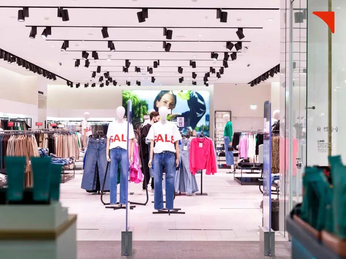Fashion retail’s physical comeback, stores become experience hubs