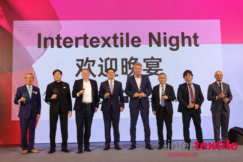 PIC 4 INTERTEXTILE NIGHT