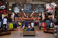Innovation distribution prices to drive up licensed sports apparel