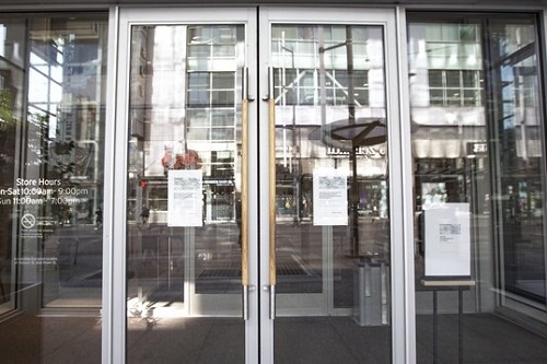 Retailers survive on debts as dwindling sales squeeze